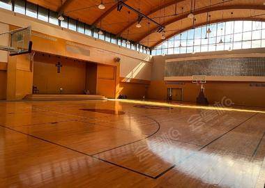 Beautiful Gymnasium Available in Pasadena Texas